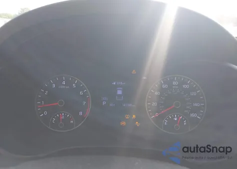 2019 Kia Optima S z USA, uszkodzony, nr VIN 5XXGT4L39KG363238